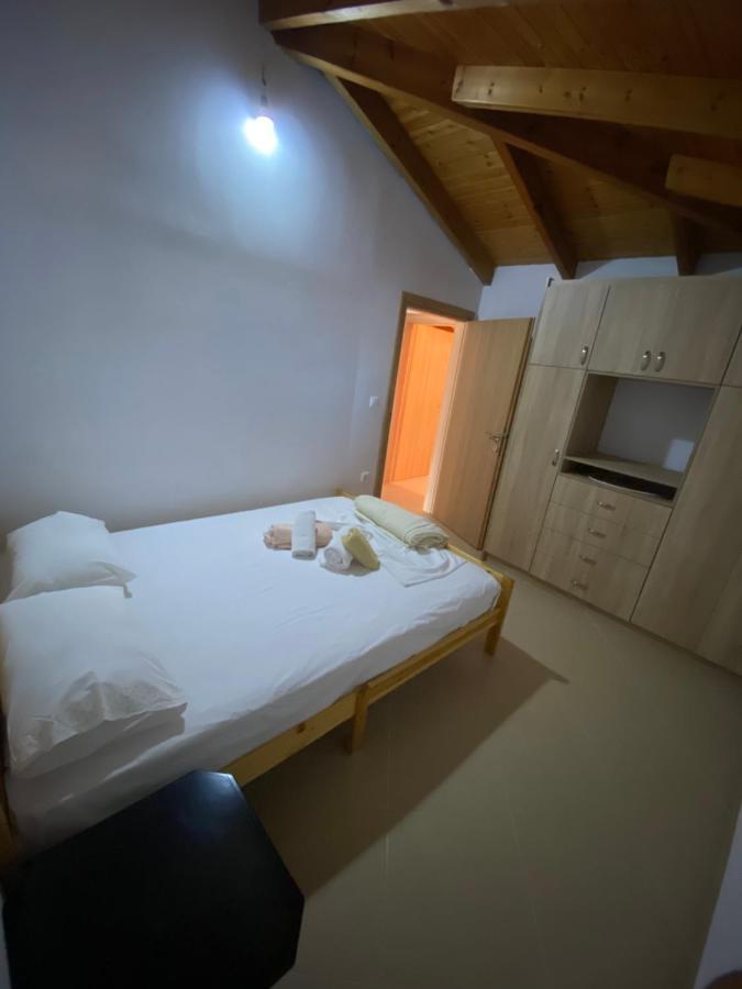L.T. Apartment 5Th Street Sarandë Exterior foto